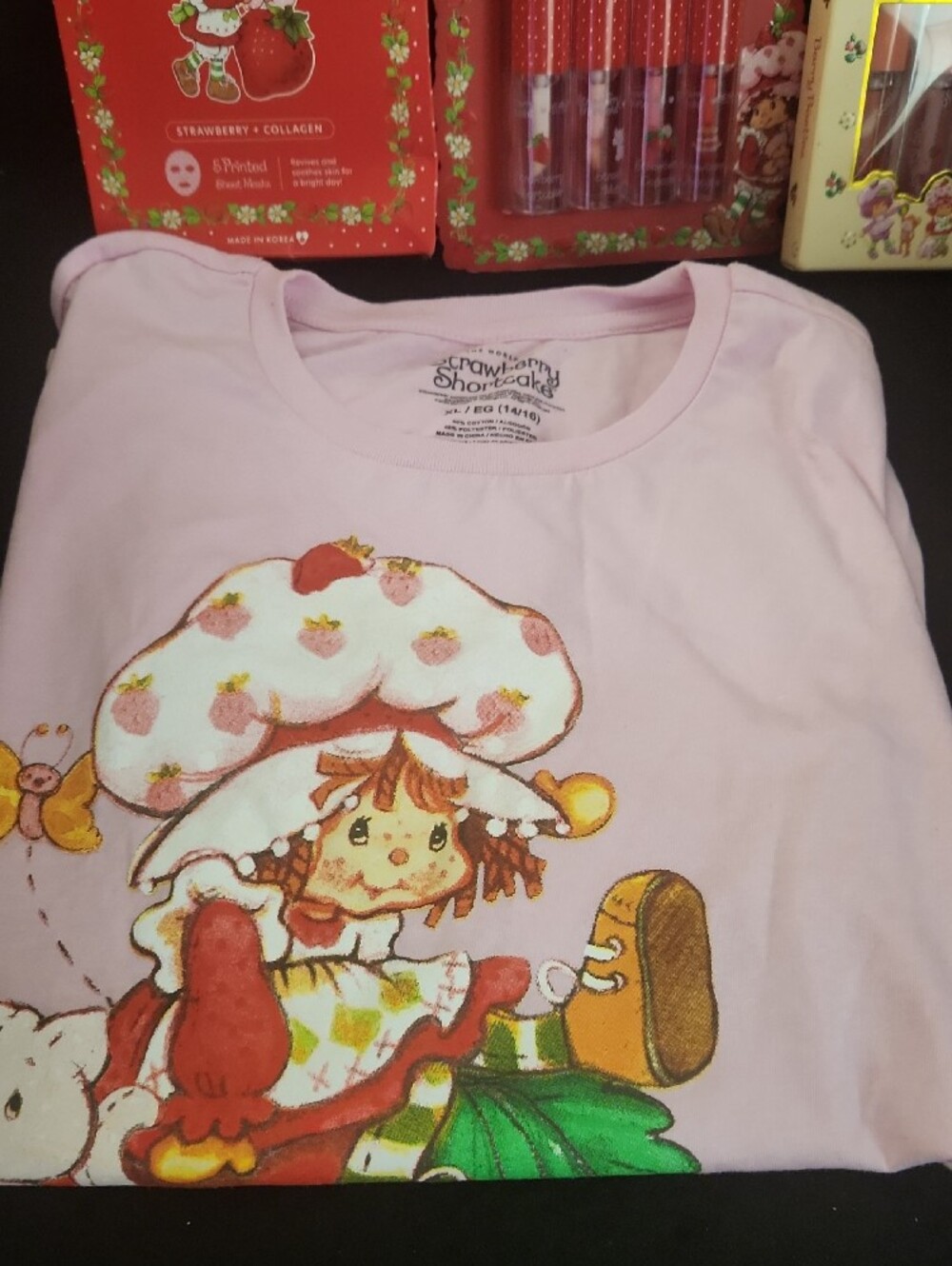 Strawberry Shortcake Shirt, 2 Lip Oil Set, 5 Pack Sheet Masks& 1 Pair Of Socks - Picture 2 of 9